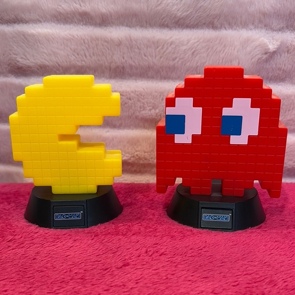 Pac-Man Video Game Decor - Picture 1 of 9